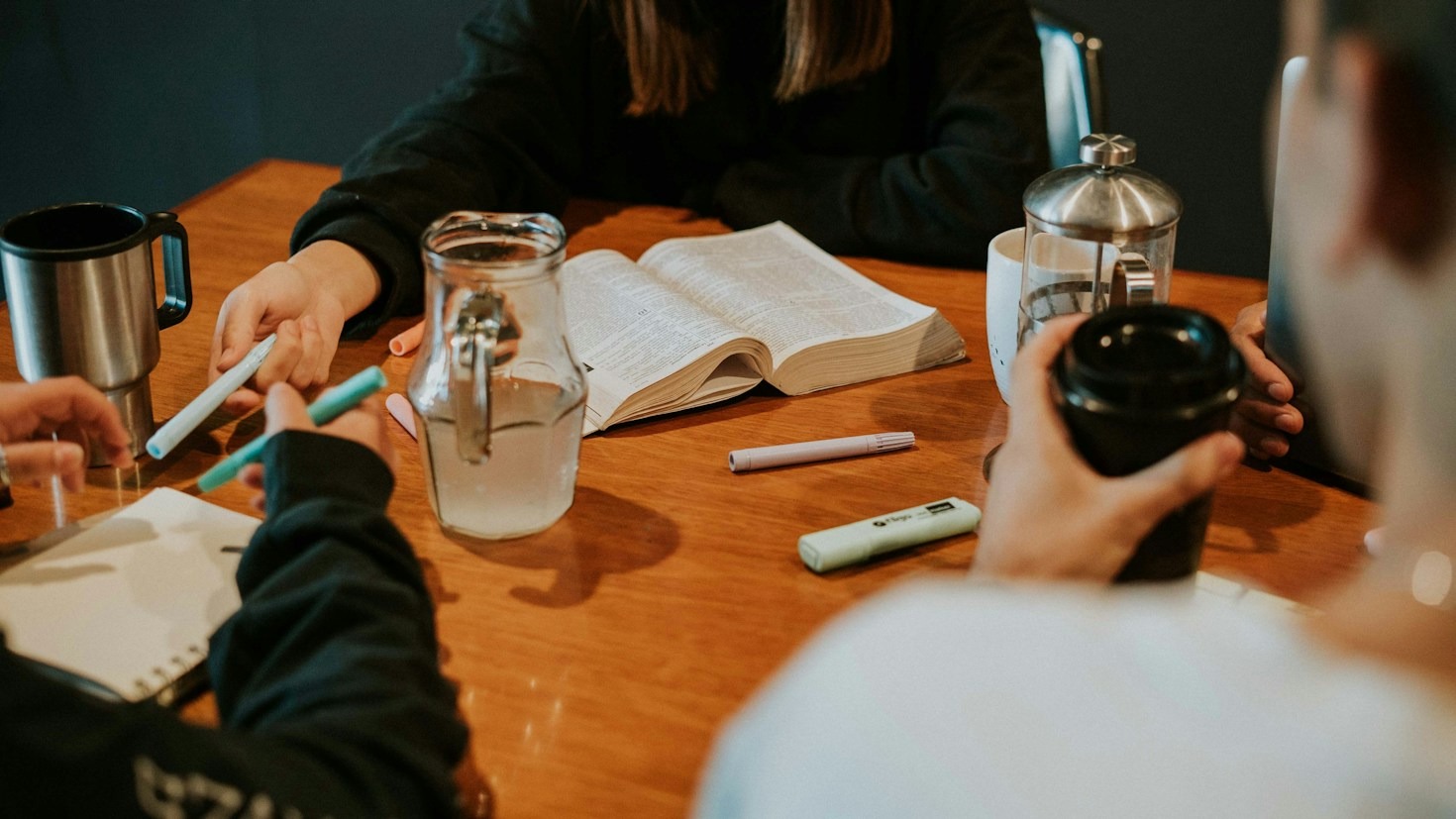 Estrategias de la UNESCO para fomentar una convivencia pacífica